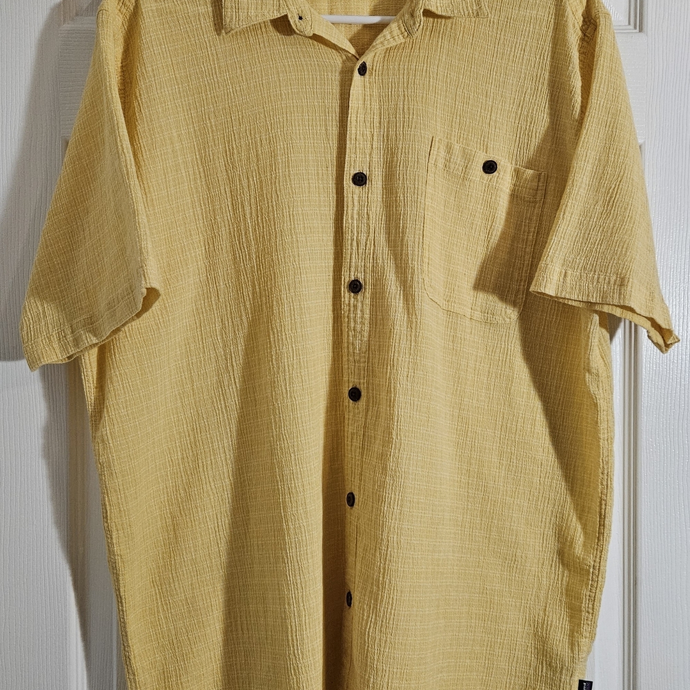 Patagonia Men's XL Yellow Button-Down Shirt. Fast Shipping